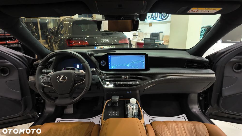 Lexus LS 500h Omotenashi AWD - 27