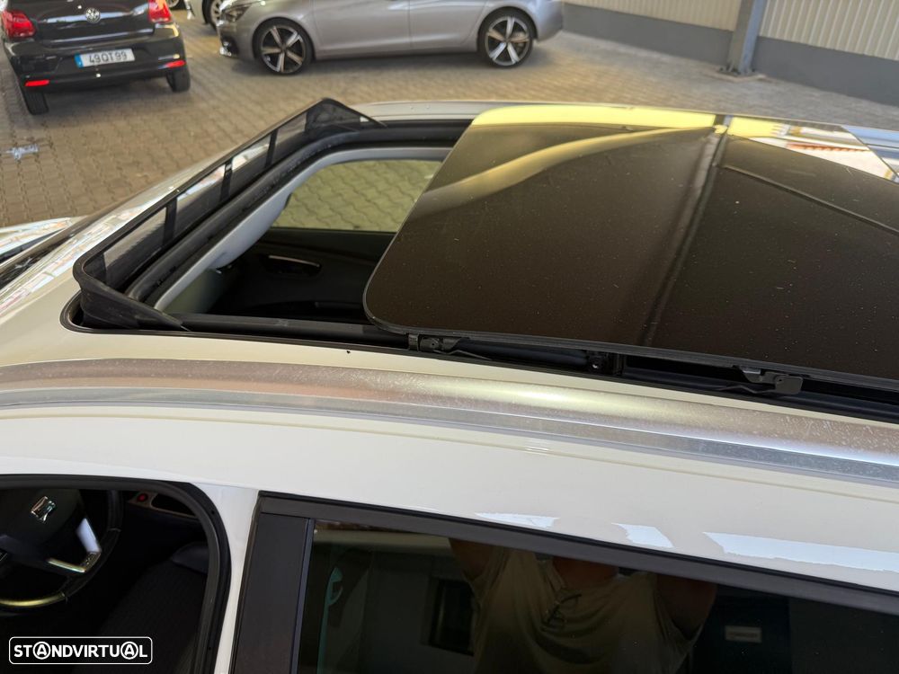 SEAT Leon ST 1.6 TDI Xcellence S/S - 27
