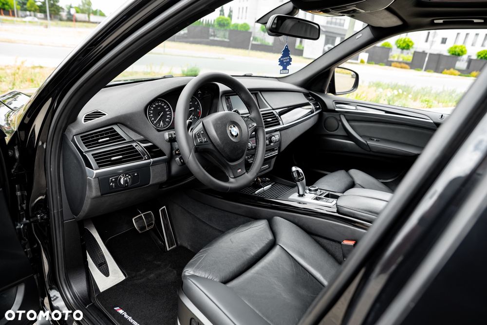 BMW X5 xDrive40d - 15