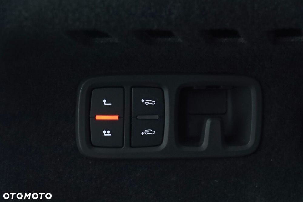 Audi Q8 - 8