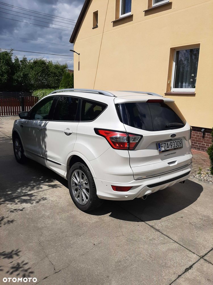 Ford Kuga - 4