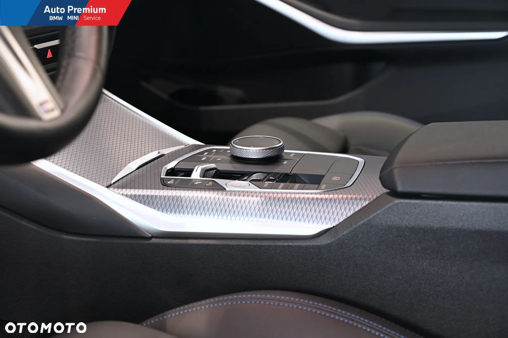BMW Seria 3 318i - 8