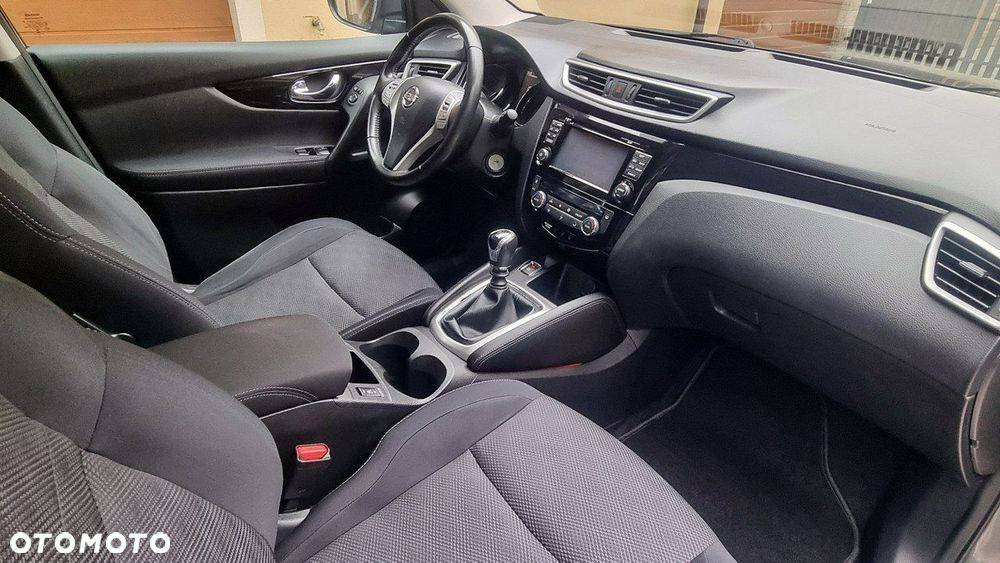 Nissan Qashqai - 12