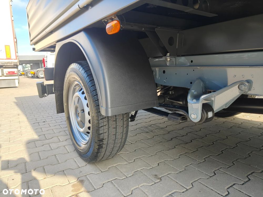 Mercedes-Benz Sprinter - 17