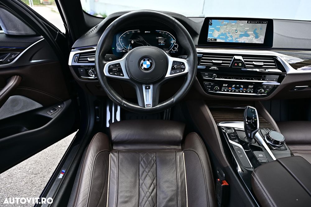BMW Seria 5 530e xDrive AT PHEV - 16
