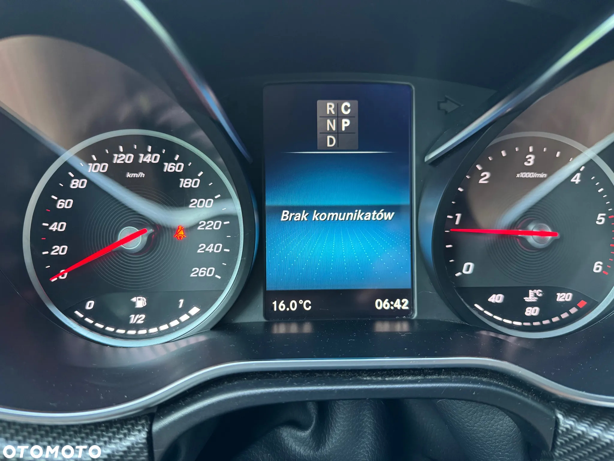 Mercedes-Benz Klasa V 300 d 4-Matic Exclusive 9G-Tronic (d³ugi) - 28