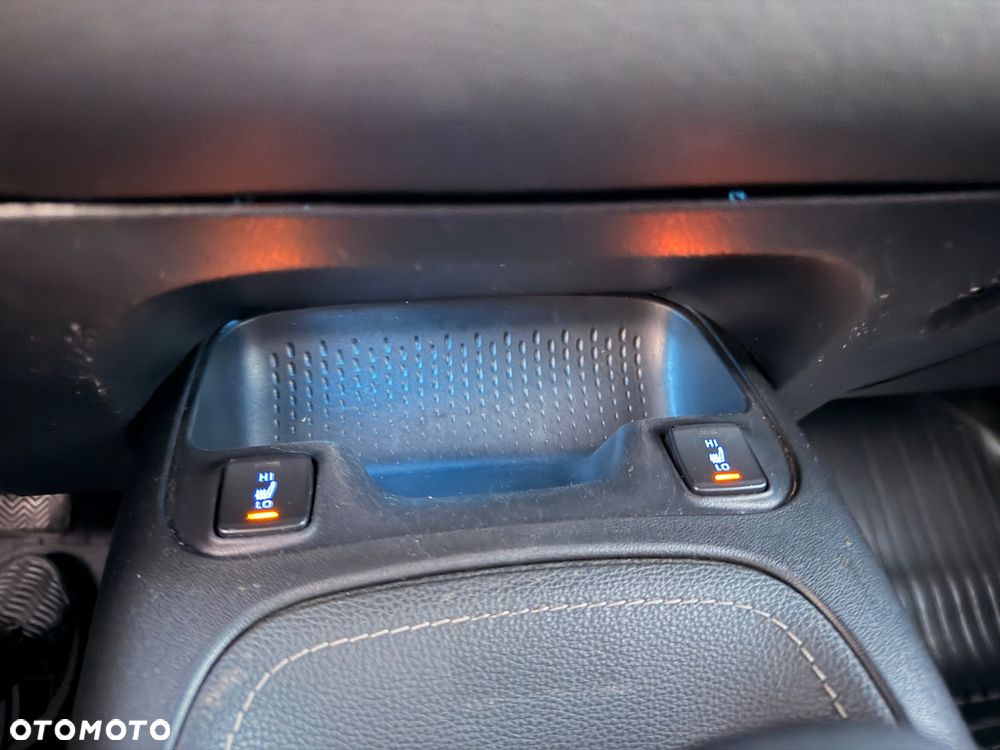 Toyota Corolla 2.0 Hybrid GR Sport - 34
