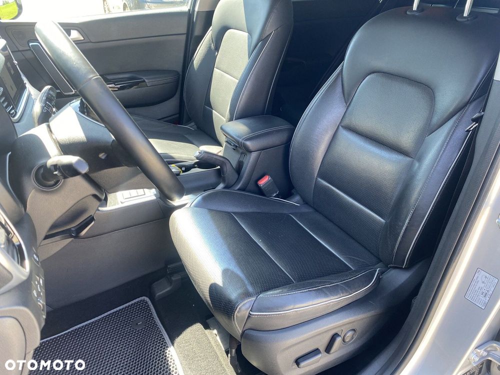 Kia Sportage - 10