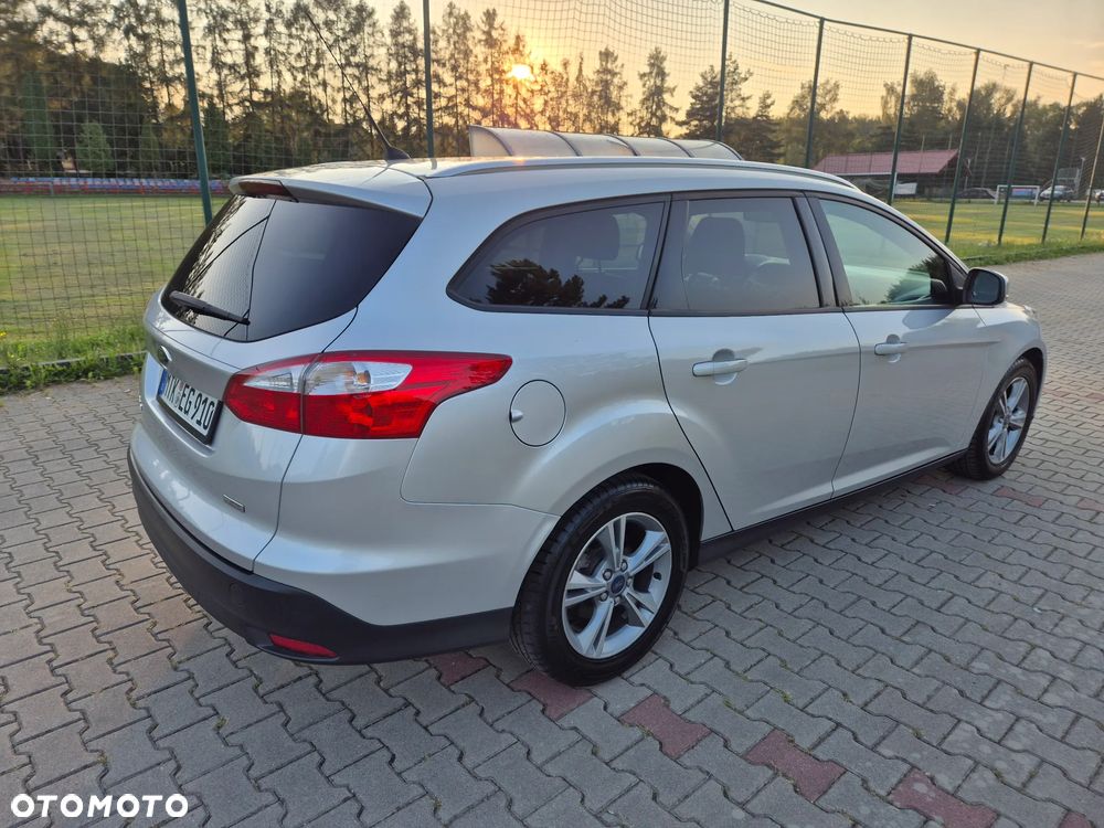 Ford Focus - 11