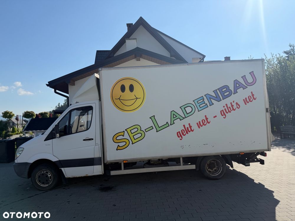 Mercedes-Benz Sprinter - 9