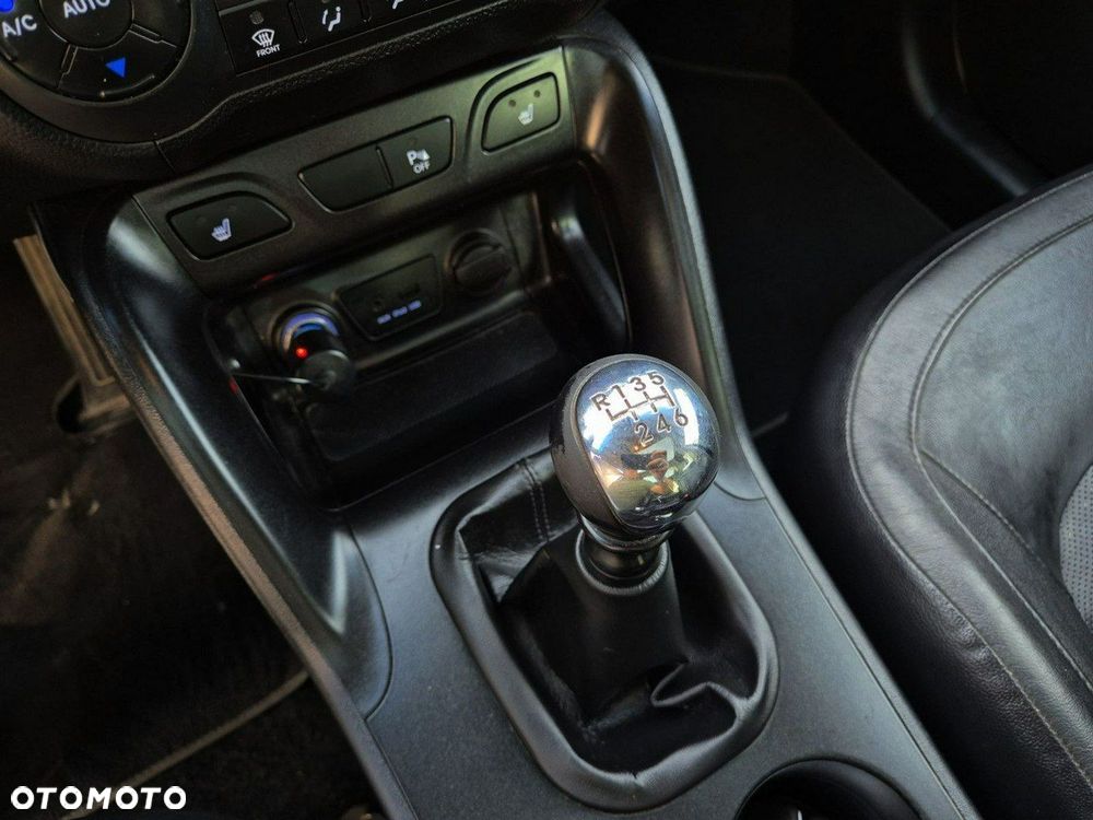 Hyundai ix35 - 18