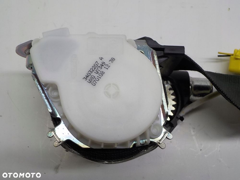 VW PASSAT CC PAS BEZPIECZEŃSTWA NAPINACZ PRAWY 3C1857706F 34052238 - 3