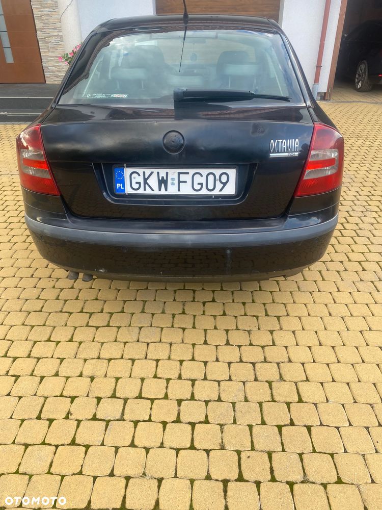 Skoda Octavia - 4