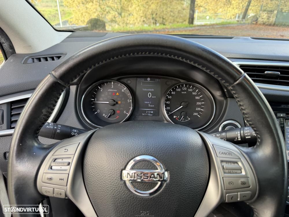 Nissan Qashqai 1.5 dCi N-Connecta Led - 19
