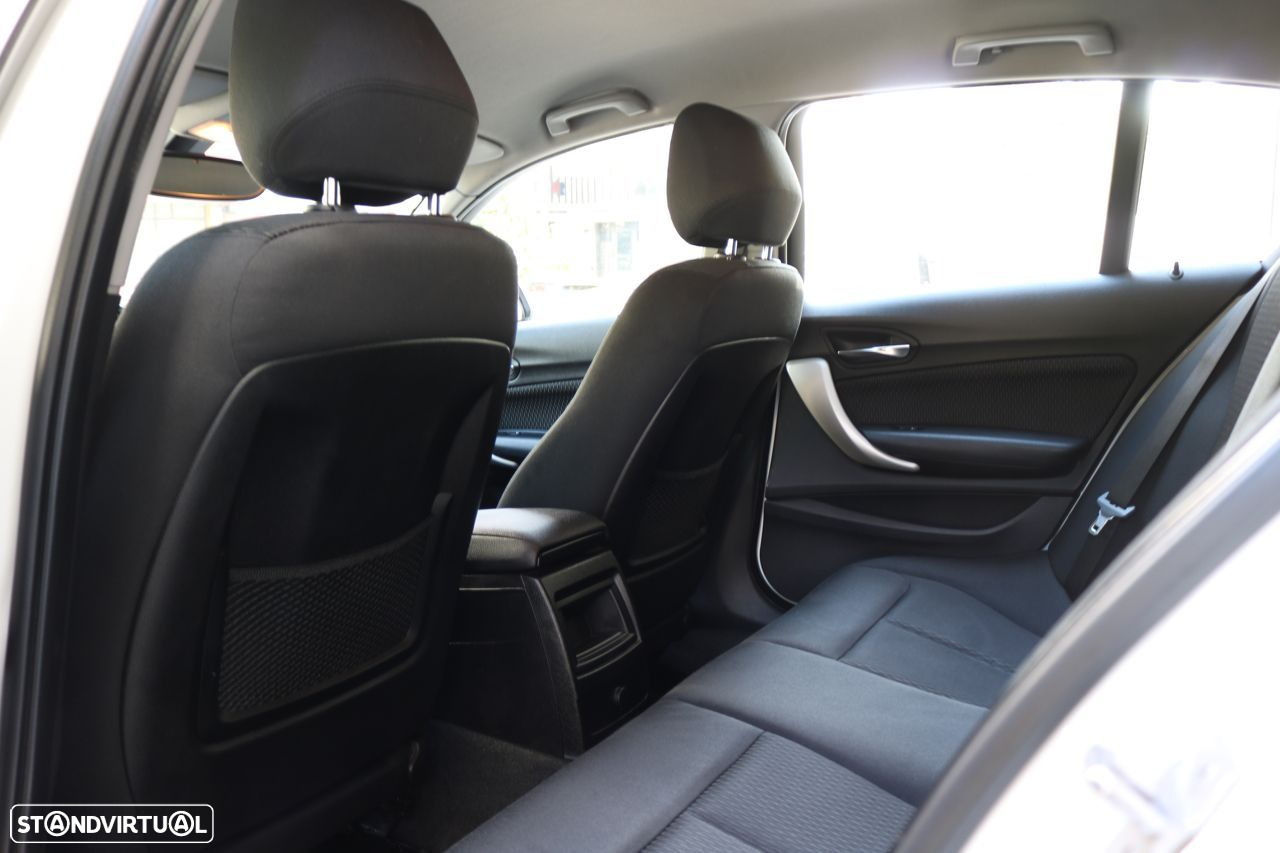 BMW 116 d EDynamics Line Urban - 15