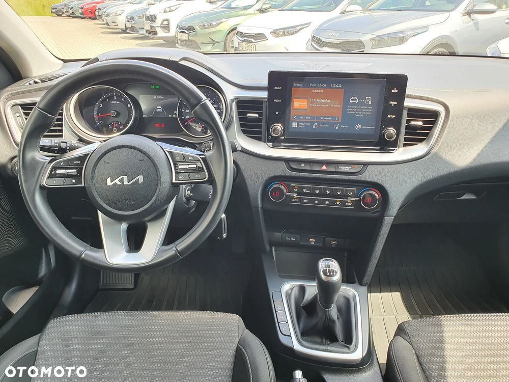 Kia XCeed 1.5 T-GDI M - 30