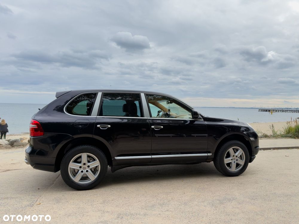 Porsche Cayenne S Tiptronic - 3