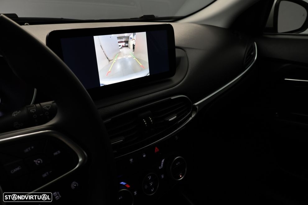 Fiat Tipo Cross 1.3 Multijet - 15