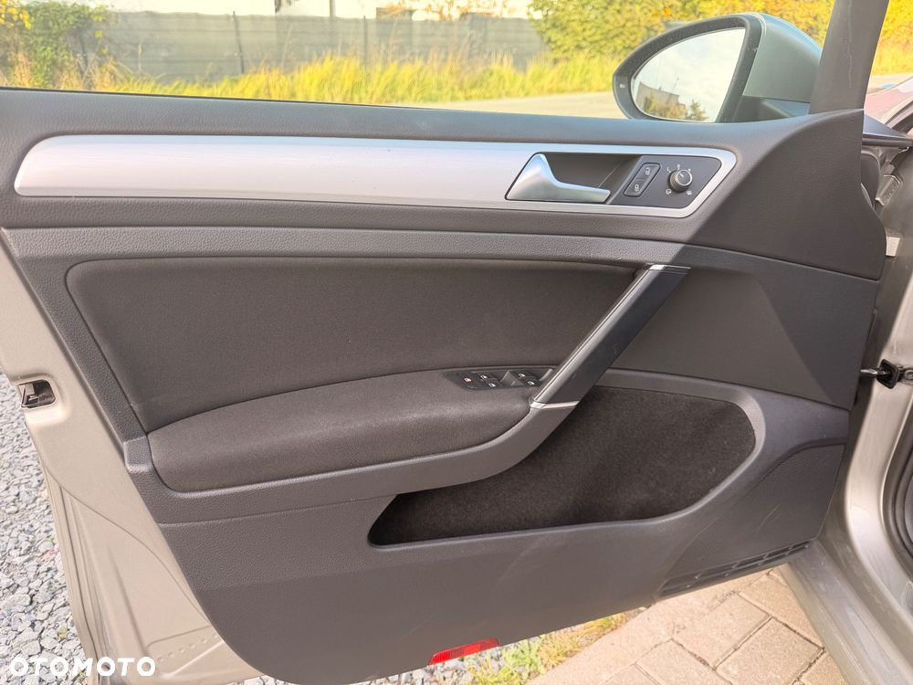 Volkswagen Golf 1.4 TSI BlueMotion Technology Cup - 18