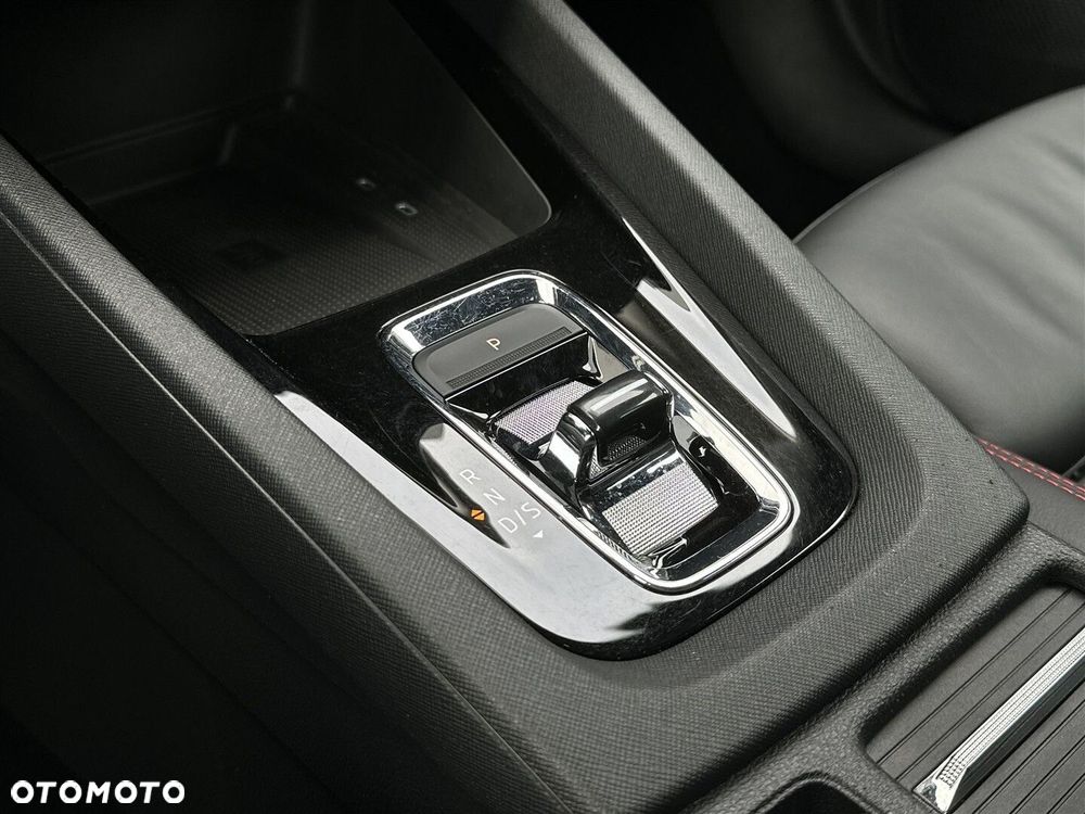 Skoda Octavia 2.0 TDI RS DSG - 20