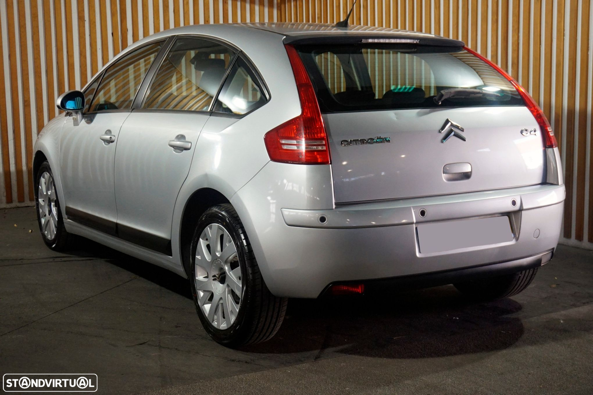 Citroën C4 1.4 16V SX - 2
