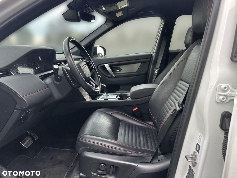 Land Rover Discovery Sport - 12