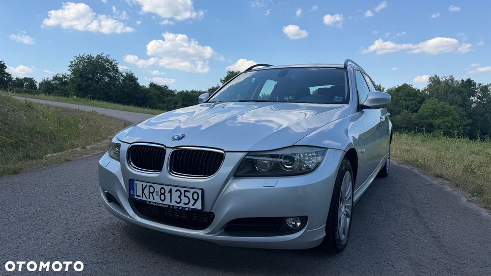 BMW Seria 3 320d xDrive - 3