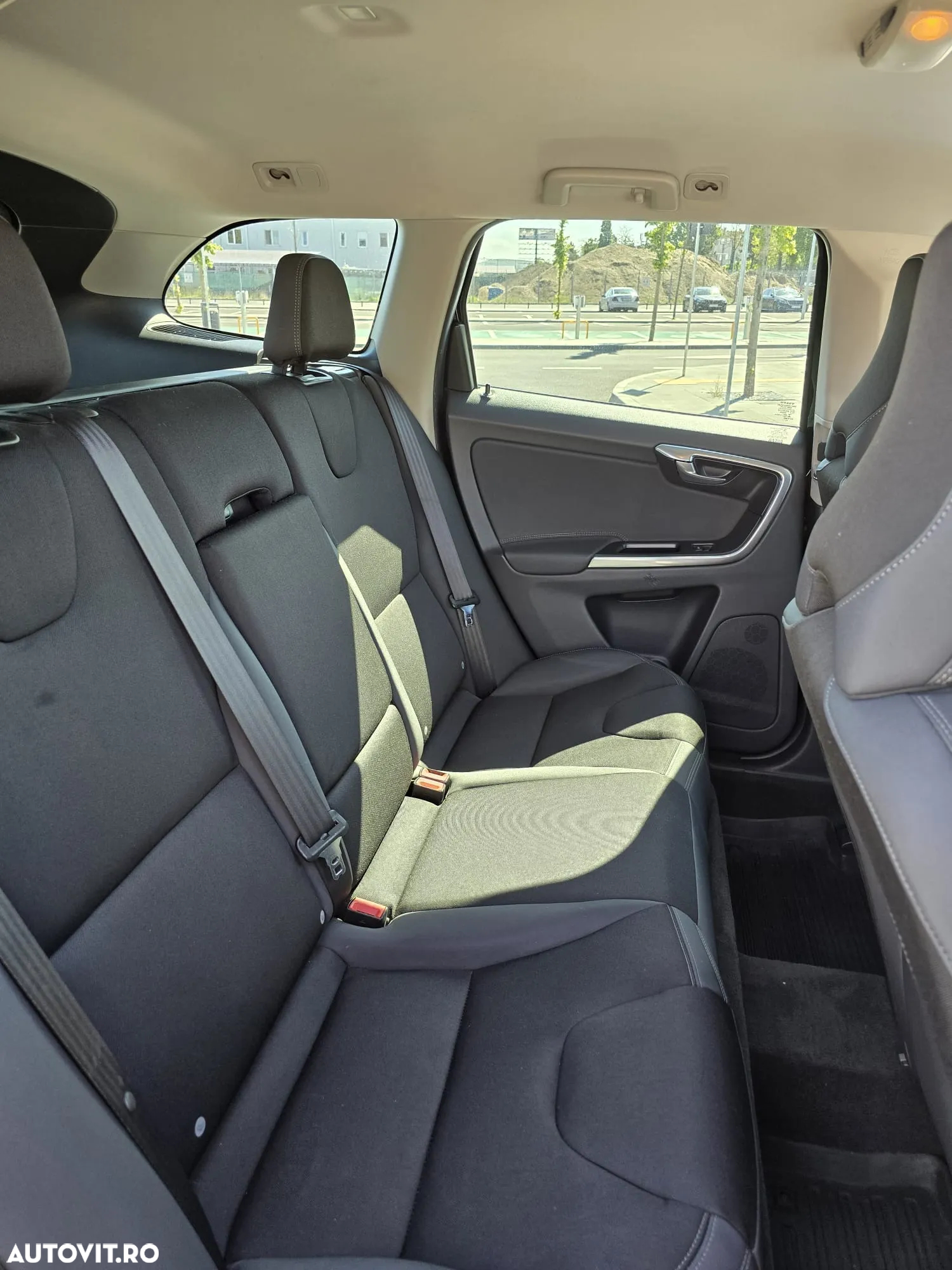 Volvo XC 60 D3 Geartronic Momentum - 7