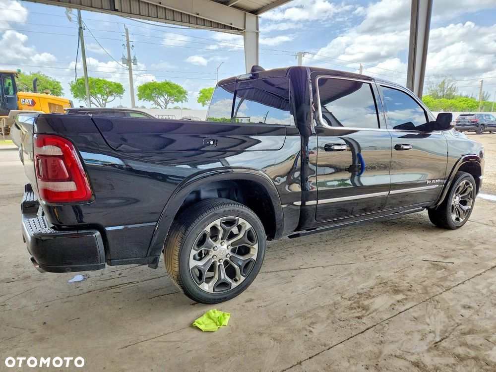 RAM 1500 - 4