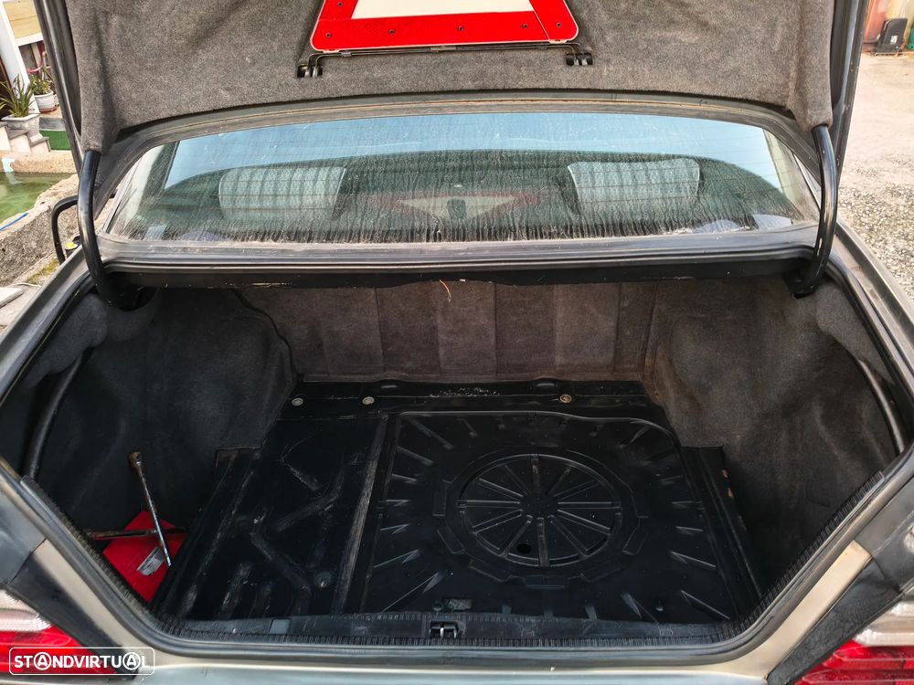 Mercedes-Benz W124 (1984-1997) - 6