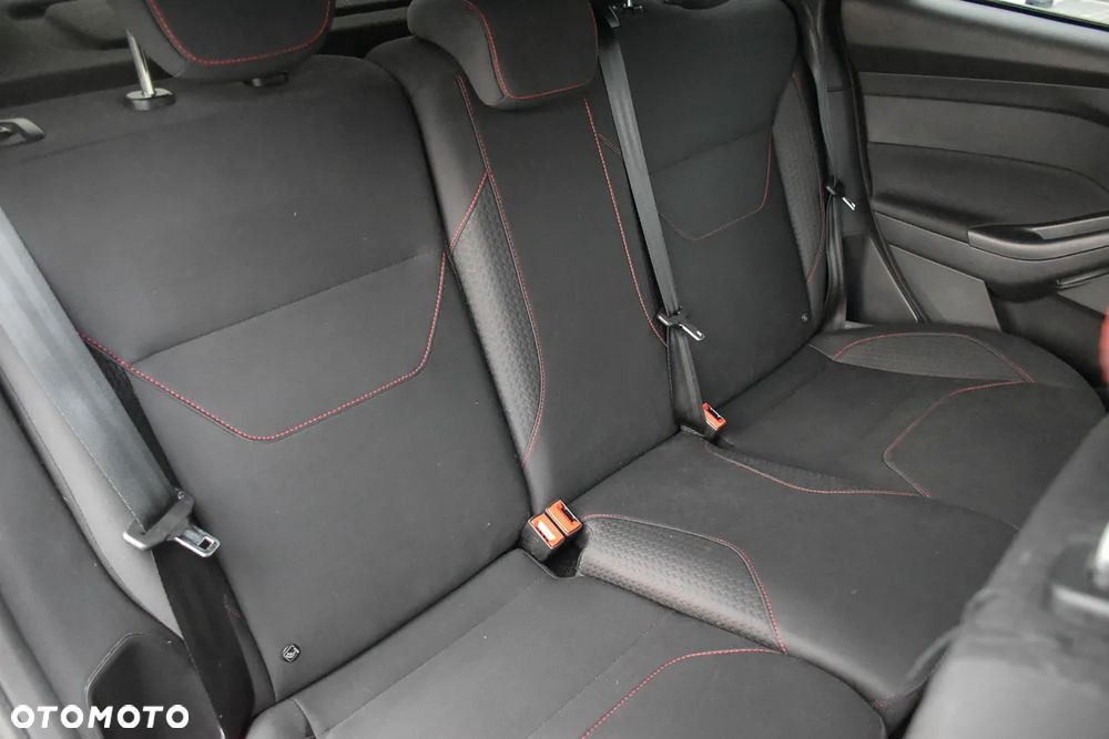 Ford Focus 1.5 EcoBoost ST-Line ASS PowerShift - 33