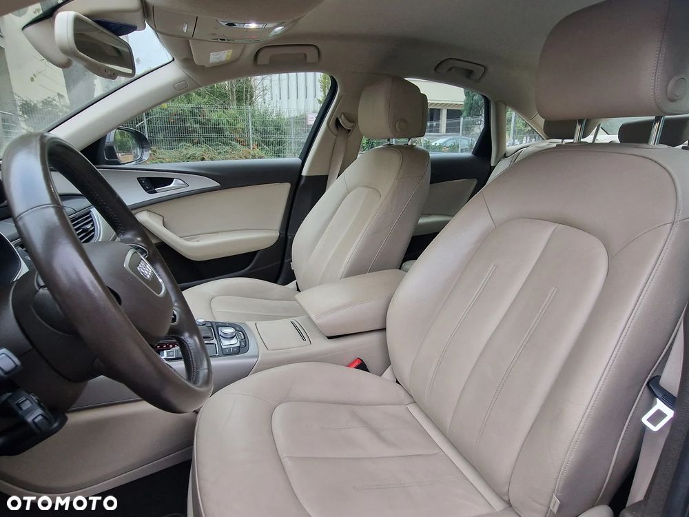 Audi A6 - 12