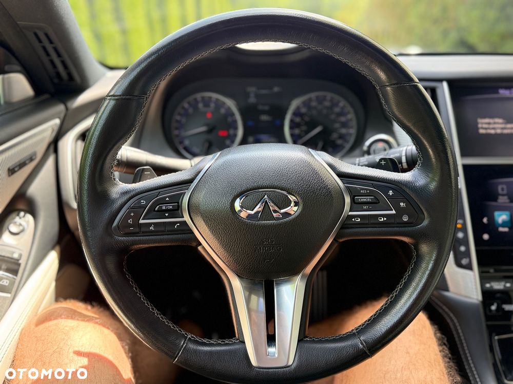 Infiniti Q60 - 21