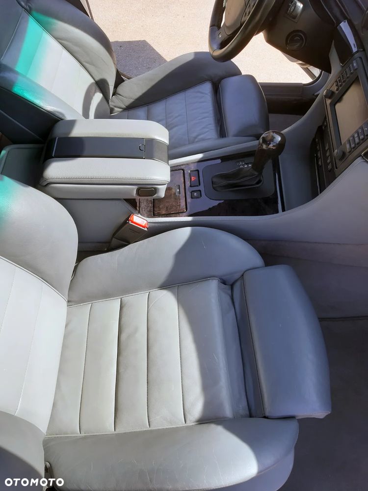 BMW Seria 7 740i - 30