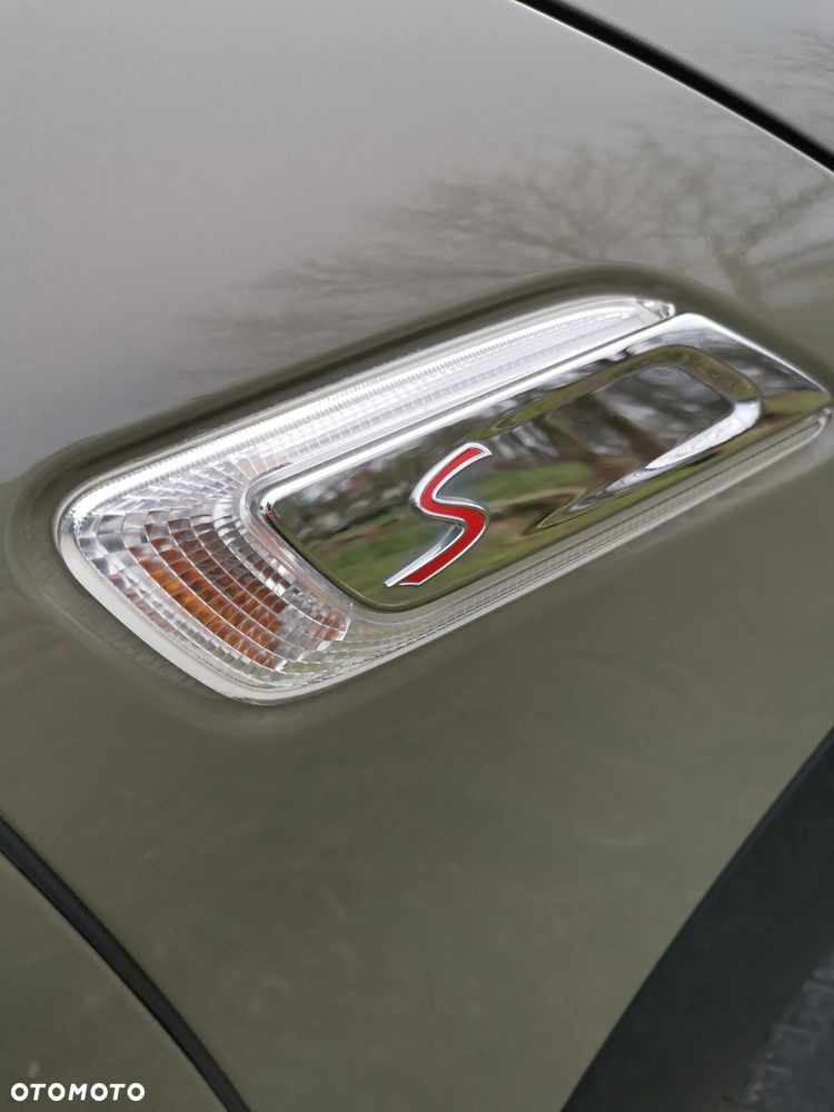 MINI Clubman - 15