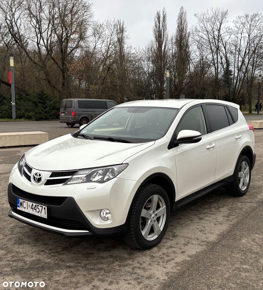 Toyota RAV4 2.2 D-4D Premium - 1