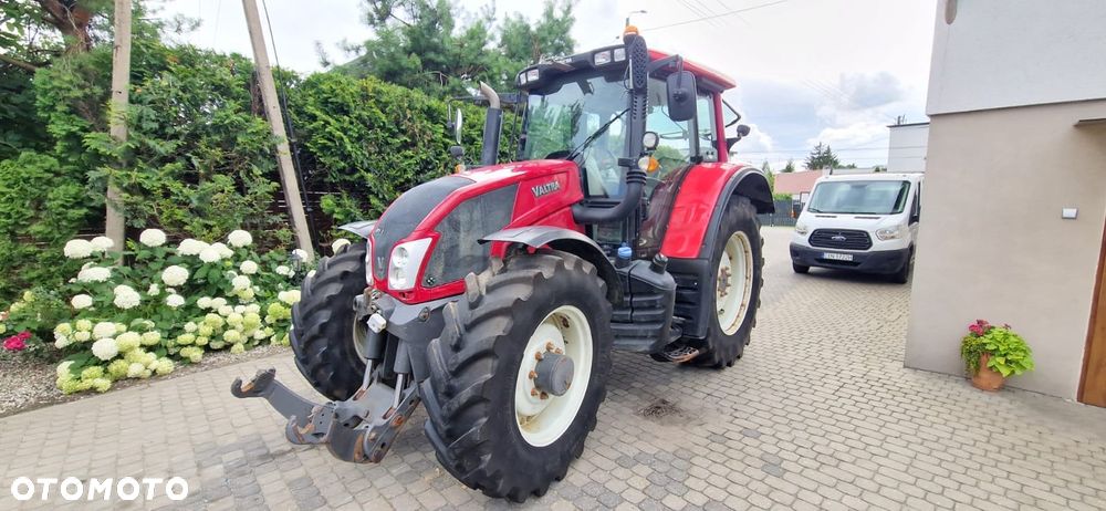 Valtra N143 - 1