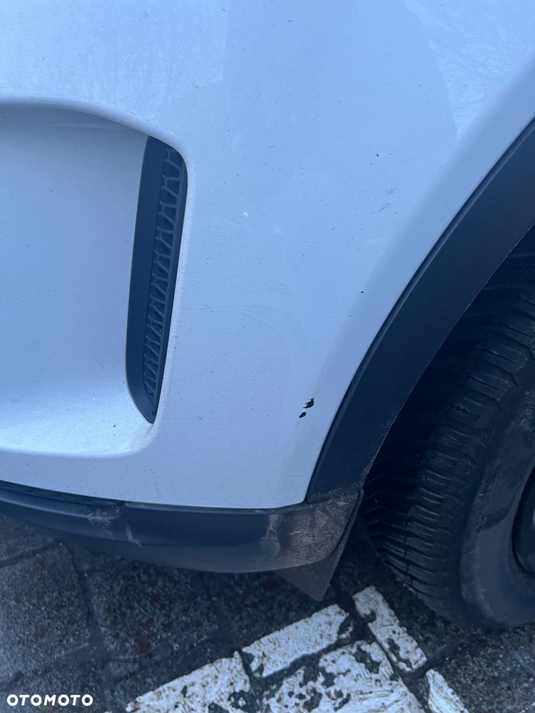Land Rover Discovery Sport 2.0 P200 mHEV S - 27