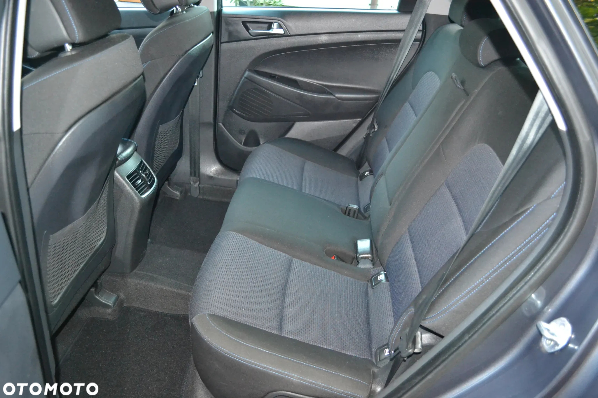 Hyundai Tucson 2.0 CRDI BlueDrive Comfort 2WD - 22