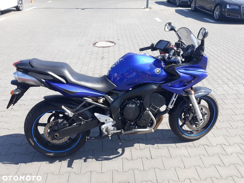 Yamaha FZ6 - 2