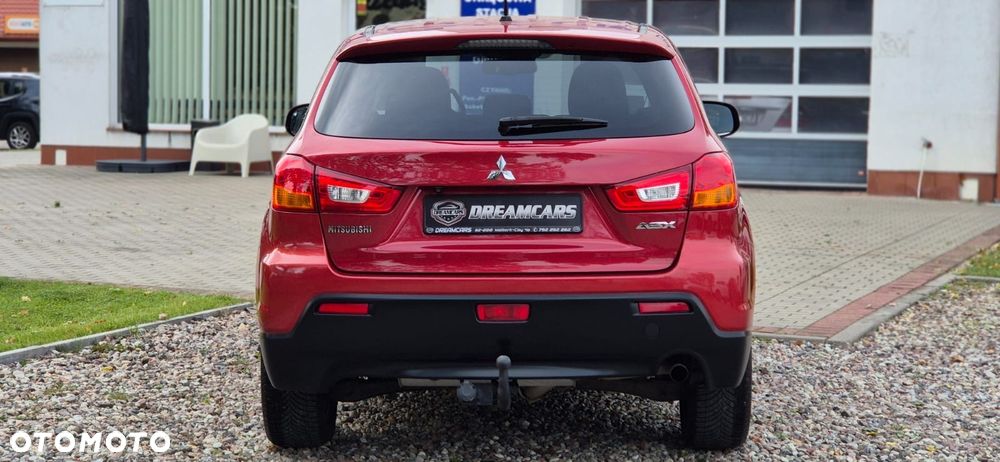 Mitsubishi ASX - 10