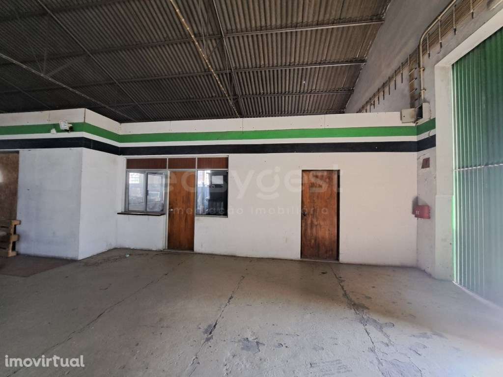 Armazém e Atividade Industrial em zona de Parque Industrial em Beja - Grande imagem: 3/41