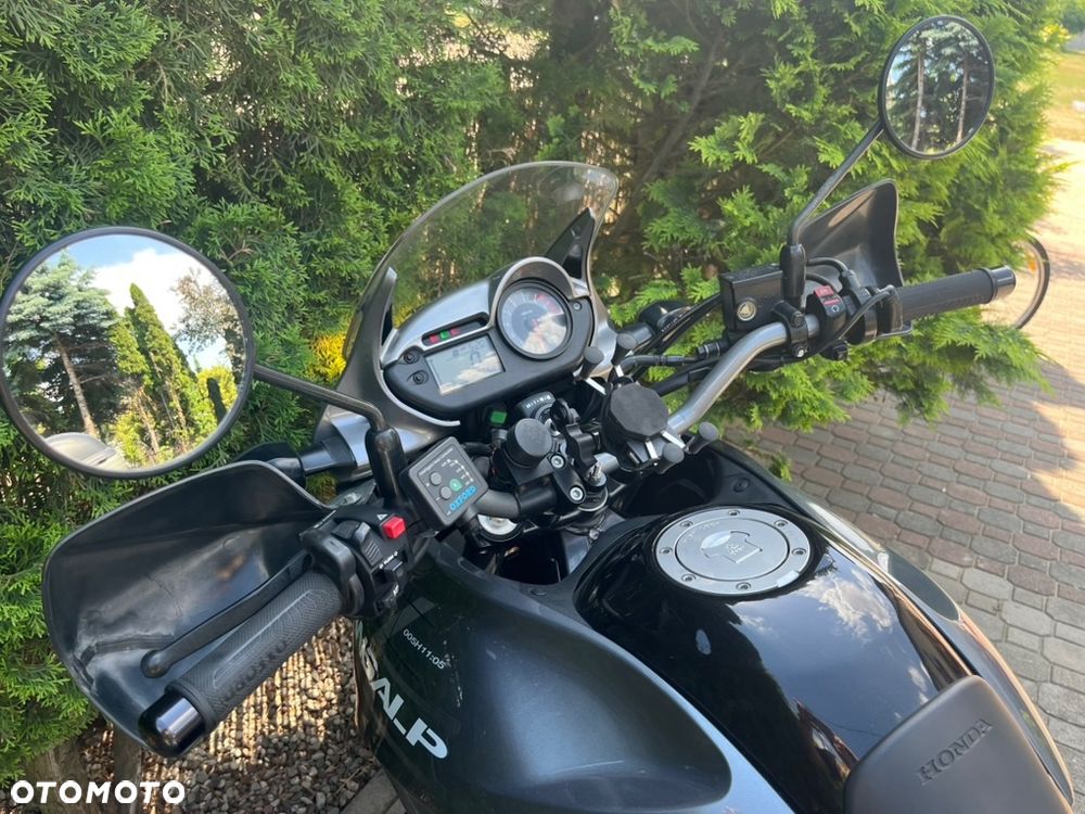 Honda Transalp - 9