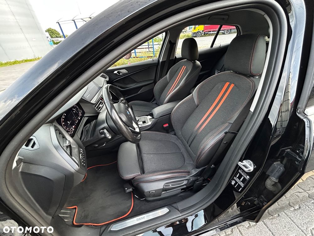 BMW Seria 1 118i Sport Line - 10