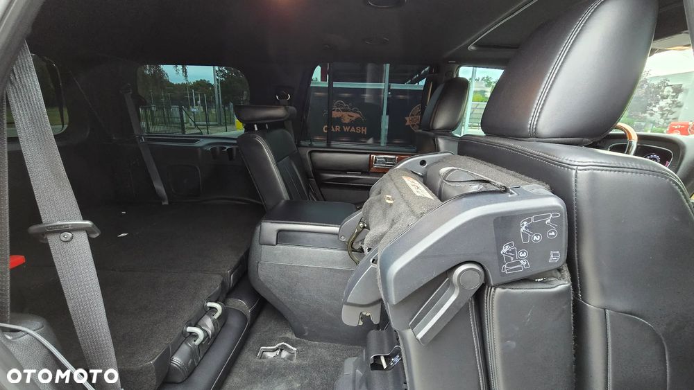 Lincoln Navigator - 18