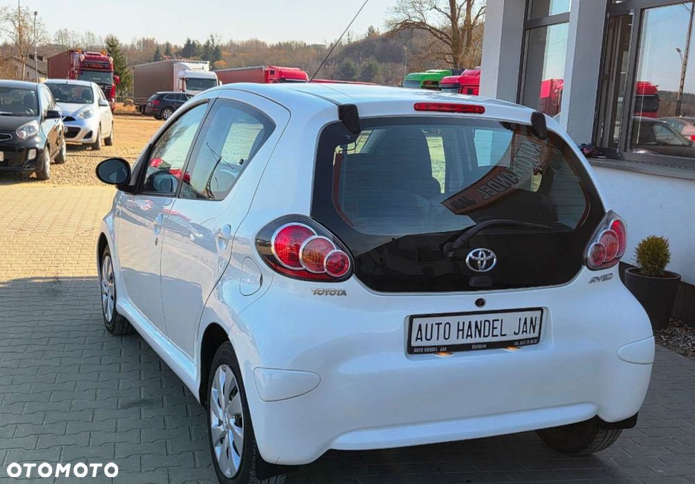 Toyota Aygo - 4