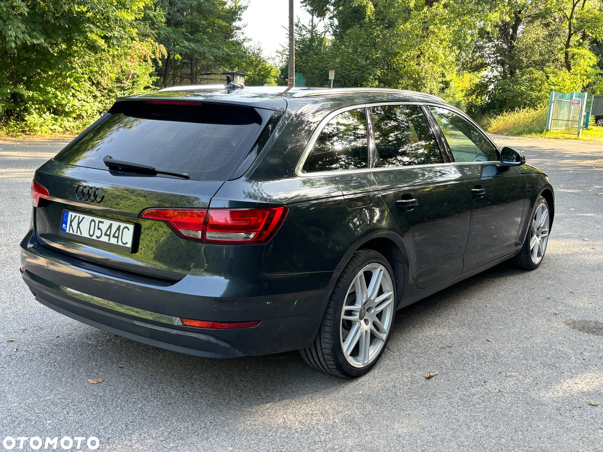 Audi A4 Avant - 3