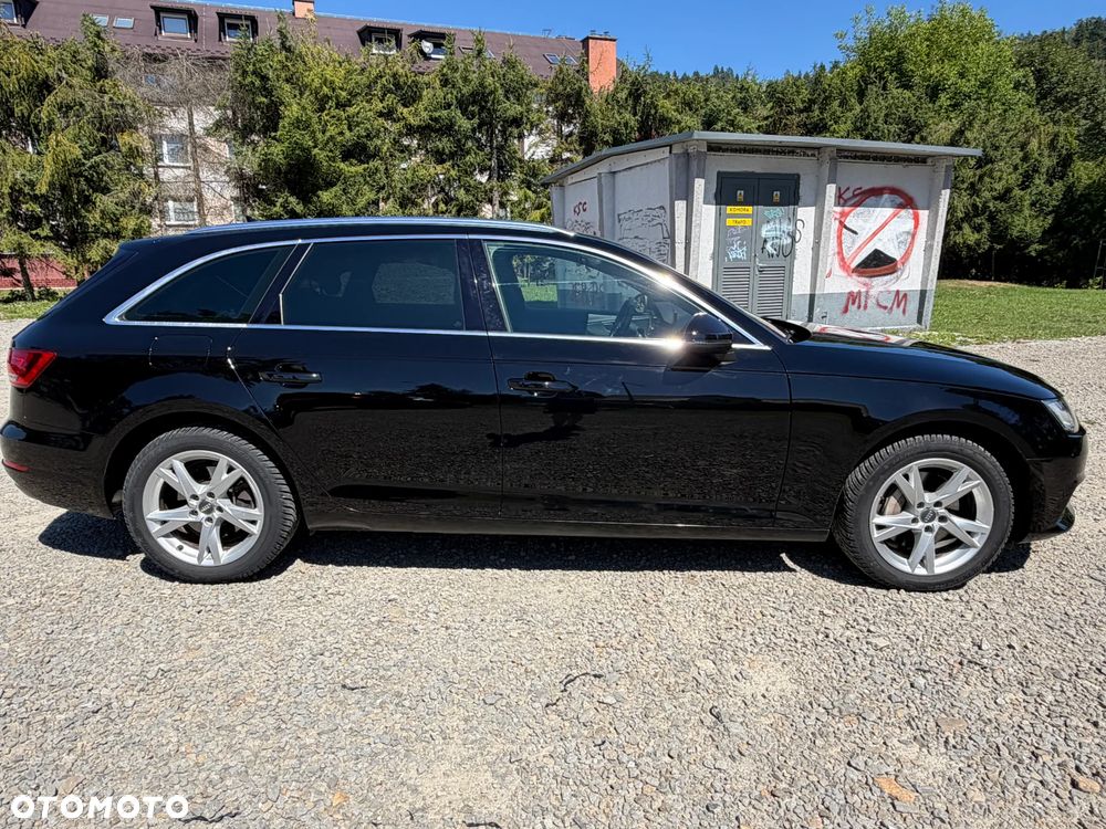 Audi A4 Avant 2.0 TDI Quattro S tronic - 5