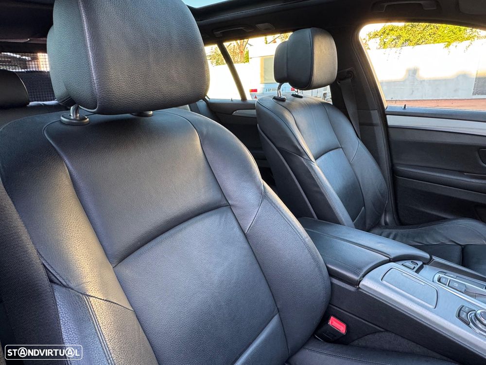 BMW 520 d Touring Aut. Luxury Line - 13