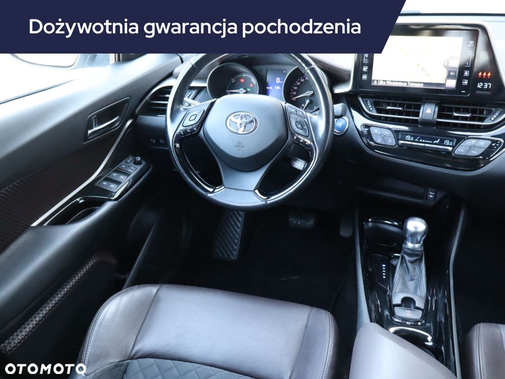 Toyota C-HR - 9
